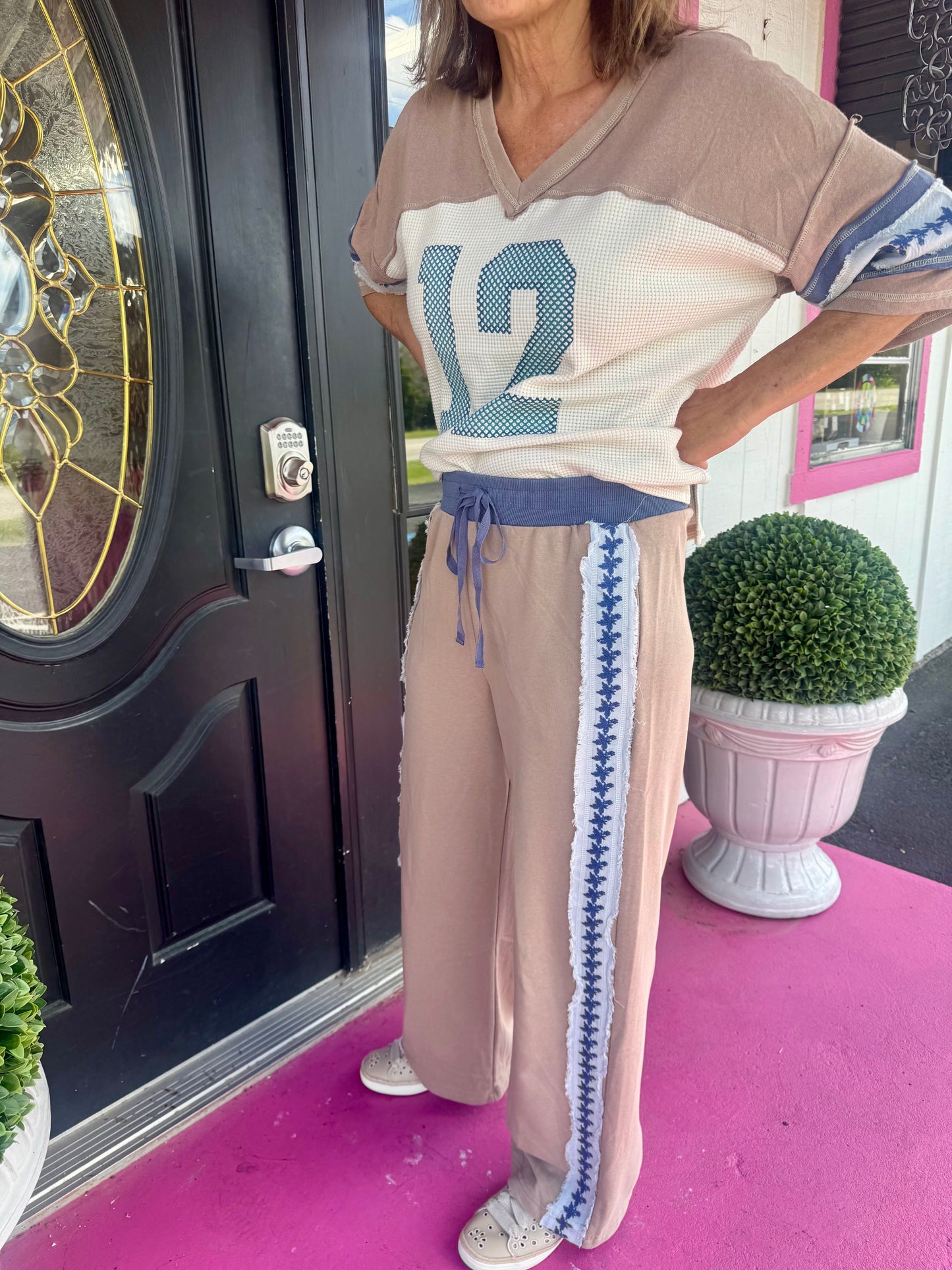 Oatmeal Fray Side Trim Pant