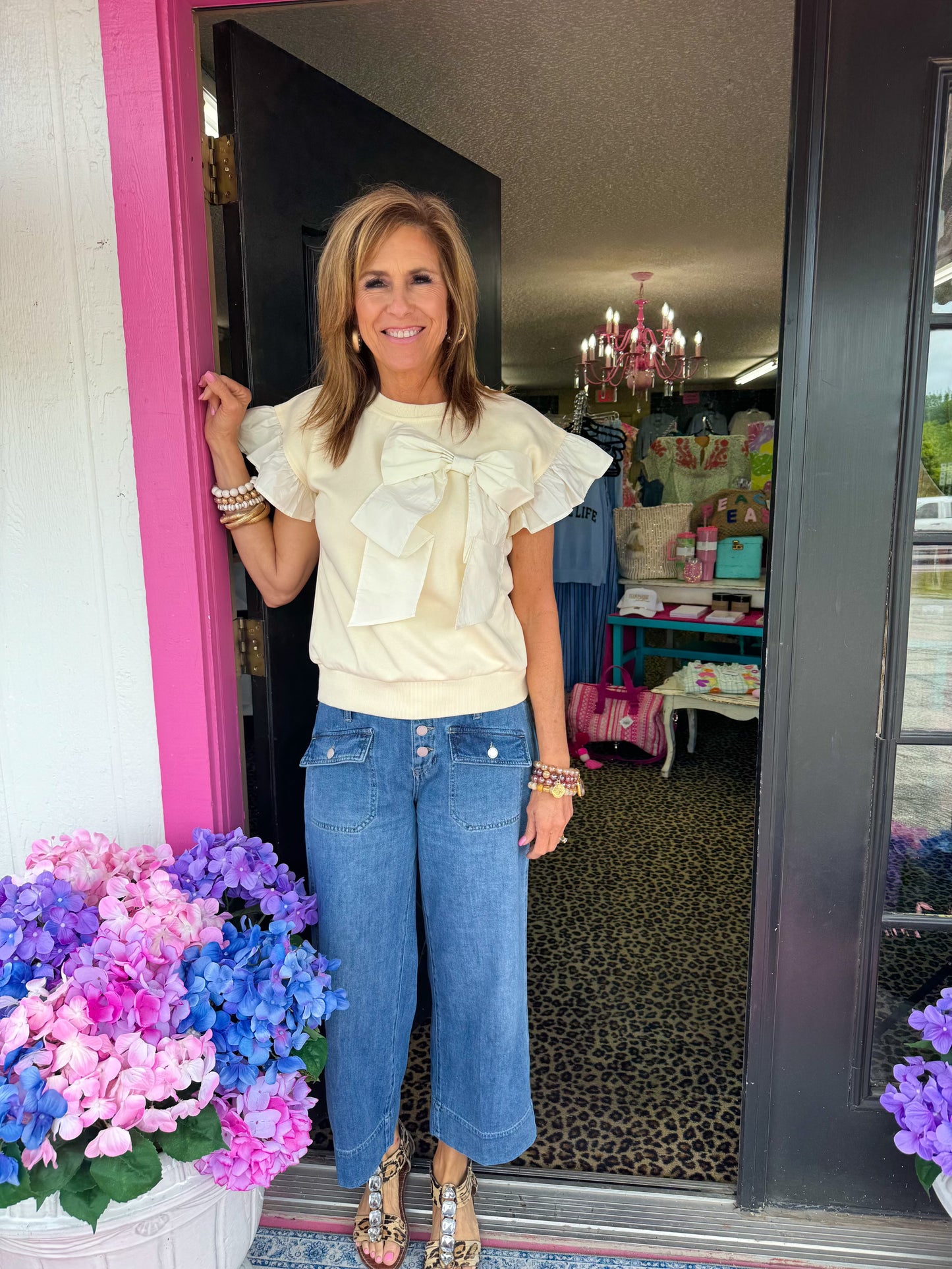 voy, bow, short sleeve, ruffle sleeve, top