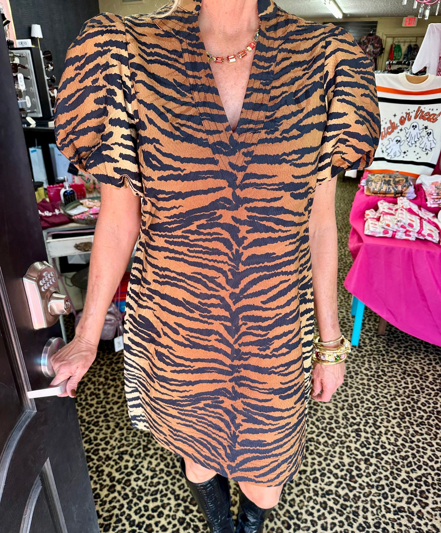 Tiger Novelty Jacq Hampton Mini
