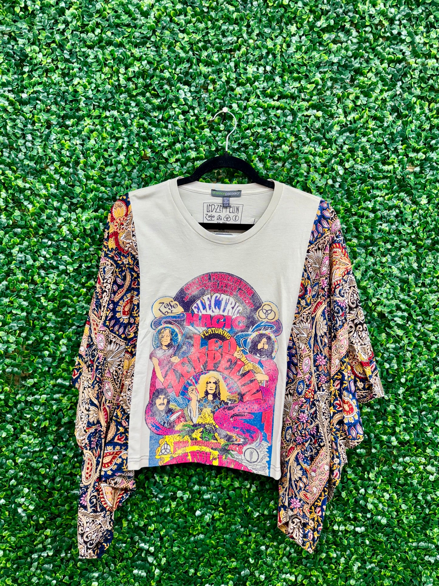 Band Pullover