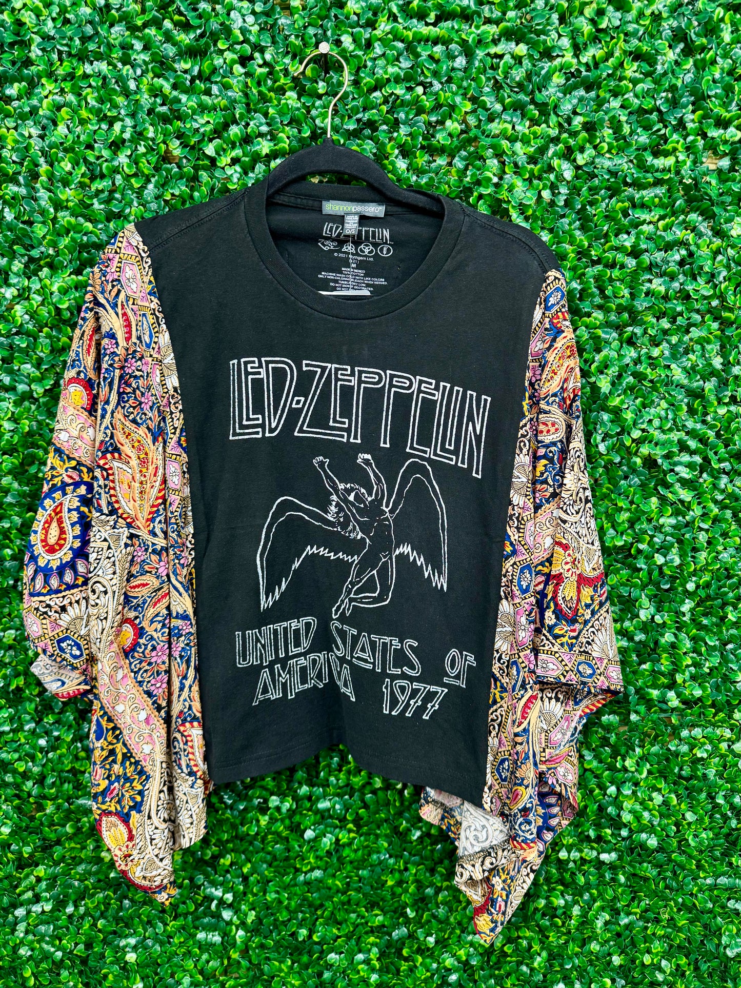 Band Pullover