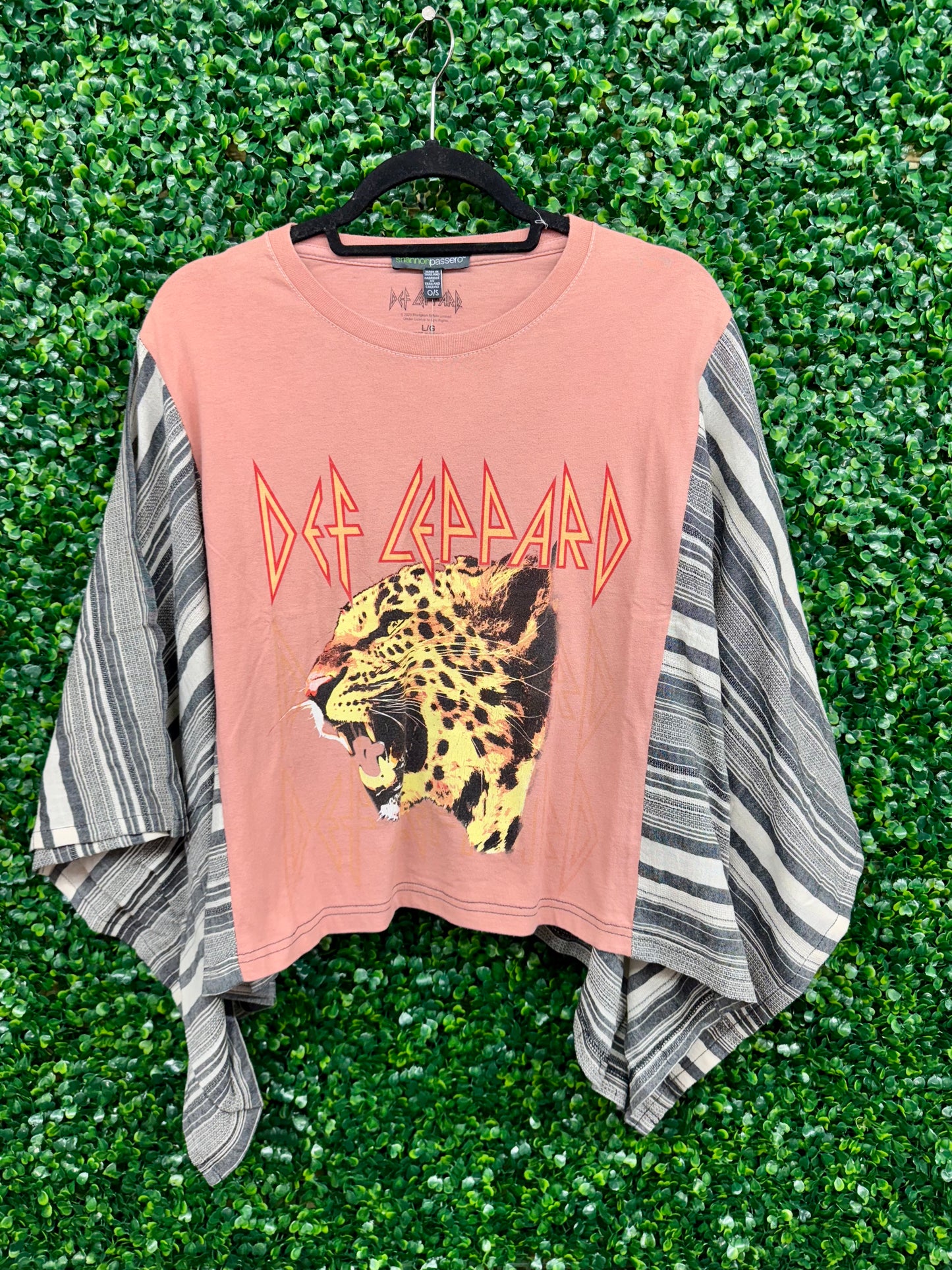 Band Pullover
