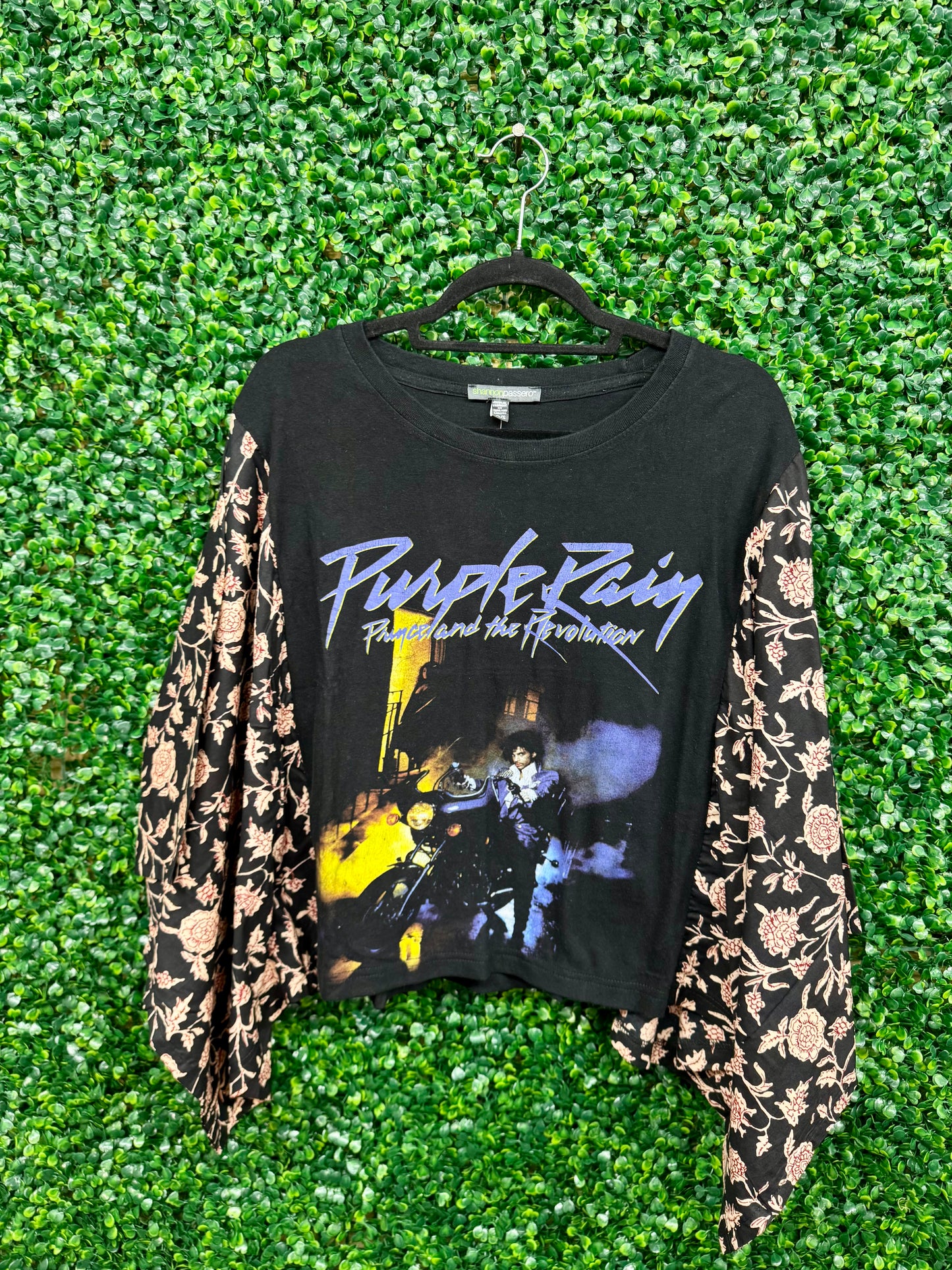 Band Pullover