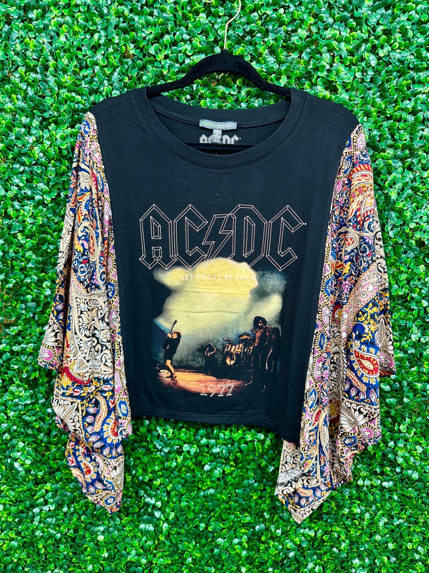 Band Pullover