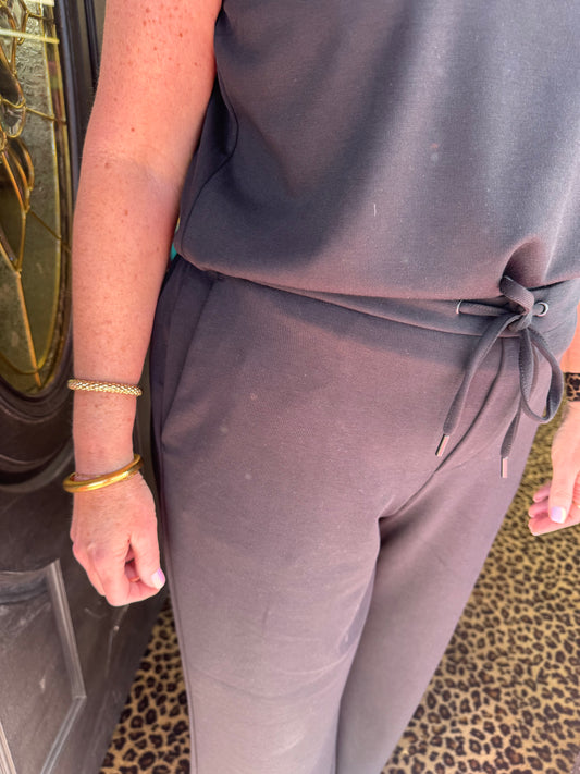 Black Pull On Wide Crop Pant