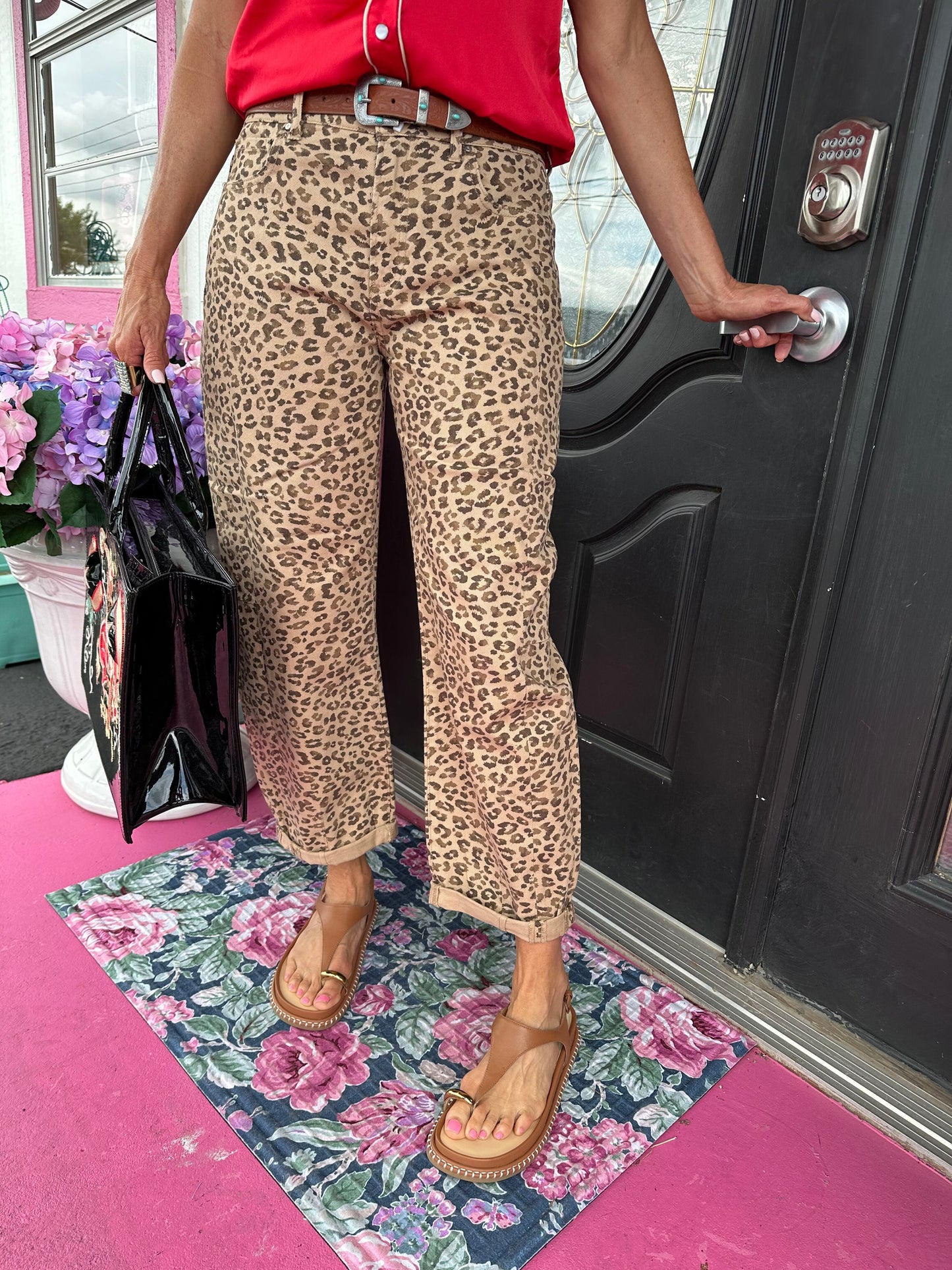 HR Crop Barrel Leopard Cuff Jean