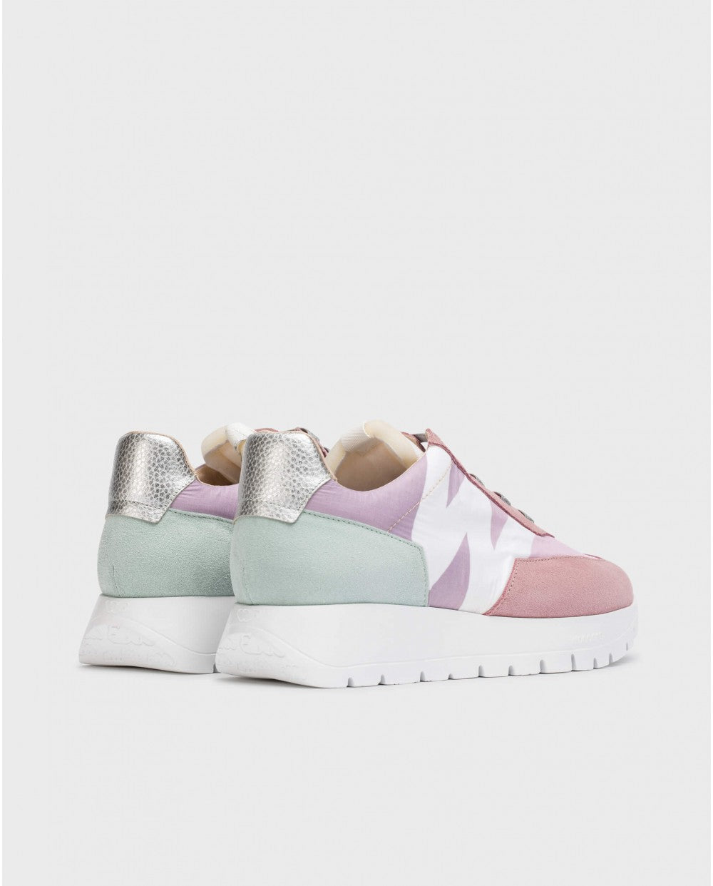 Pink Sneaker