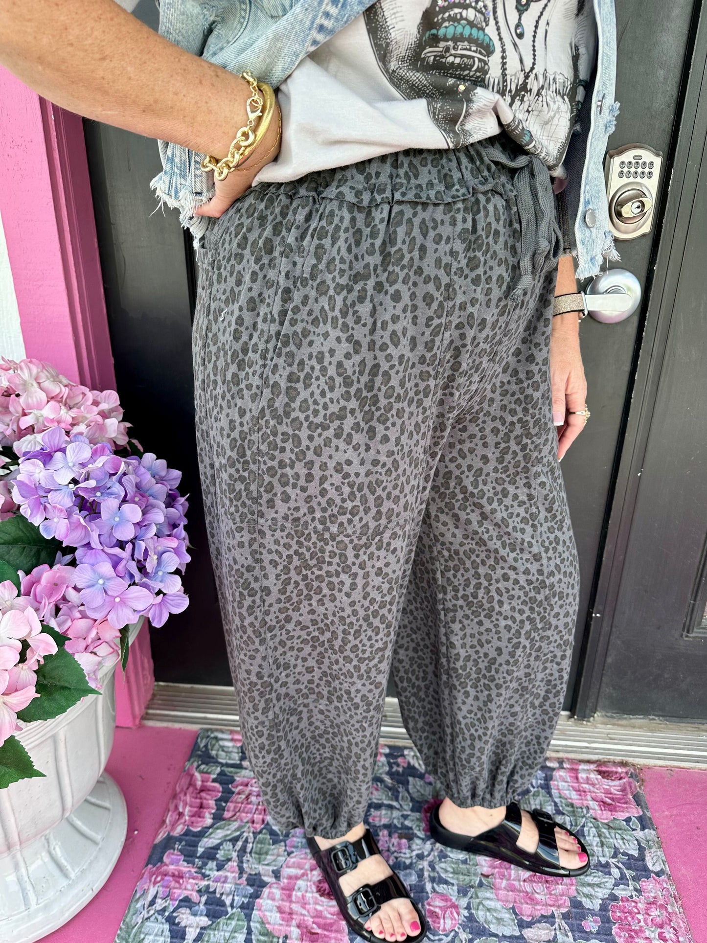 Ash Animal Printed Tie Pant