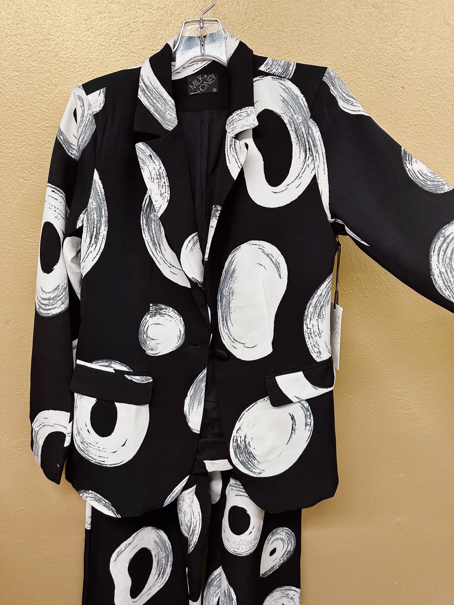 Black White Printed Pant Set