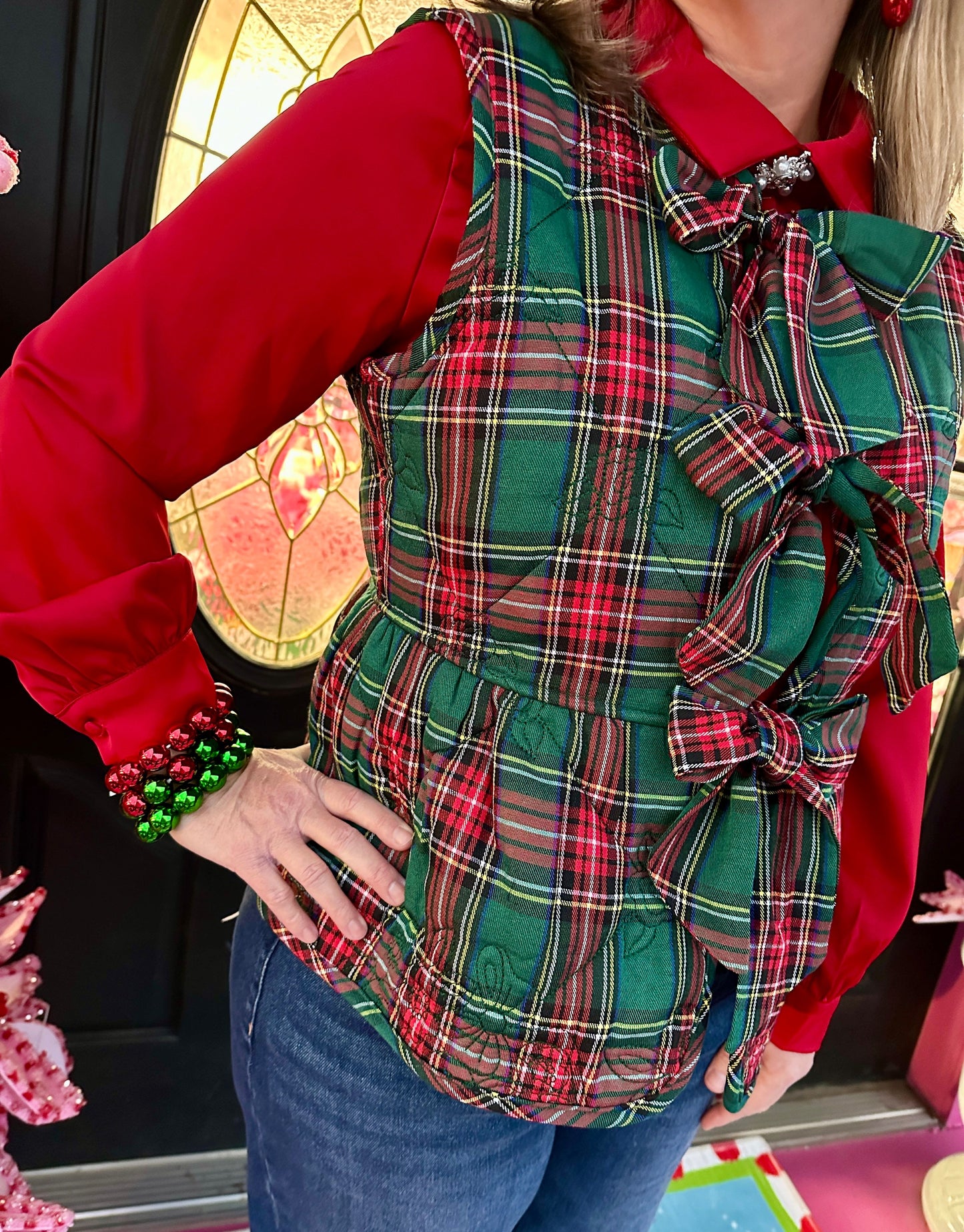 Red Brooch Center Pleat LS Top