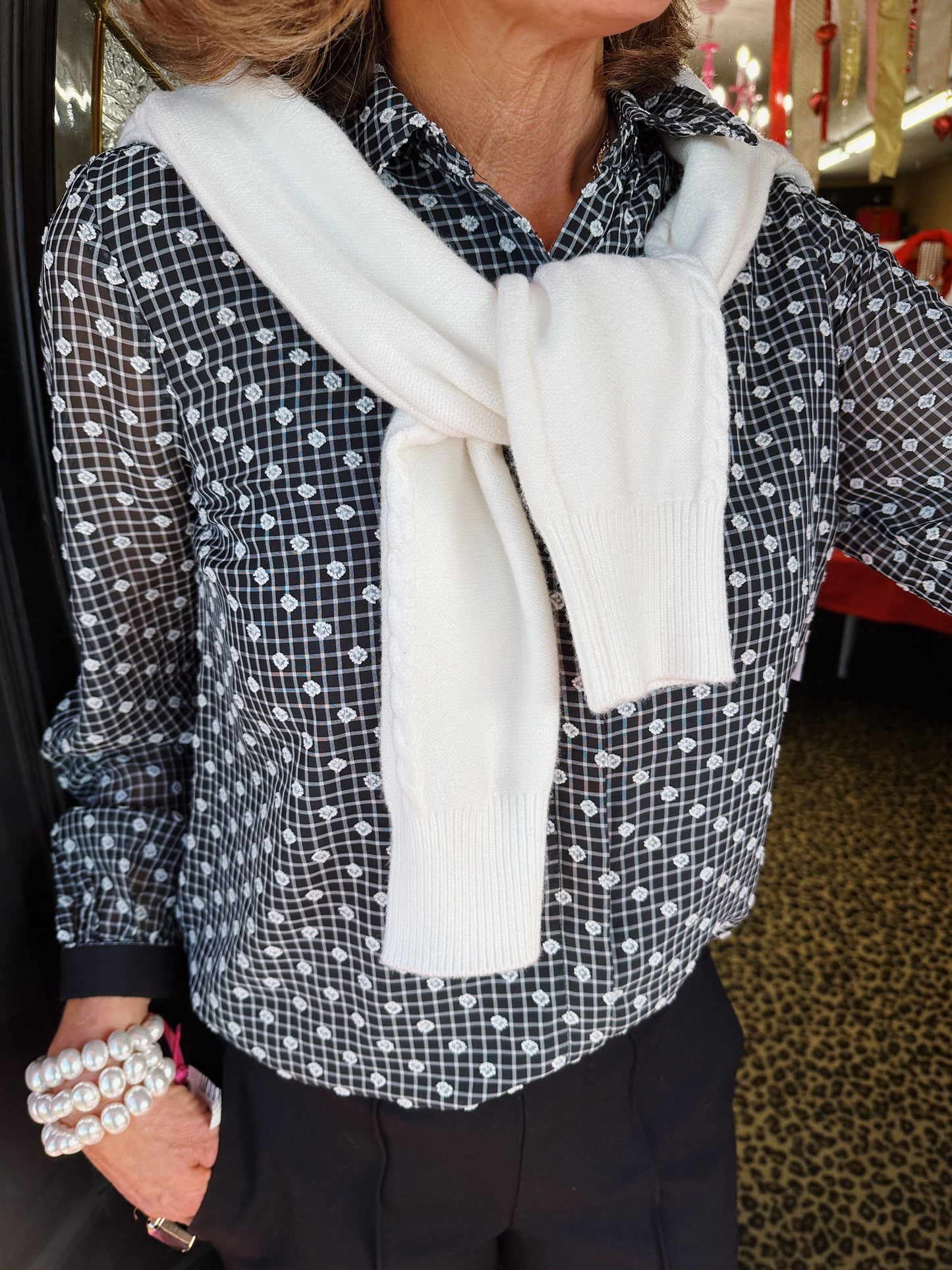 Black Plaid LS Collar Blouse