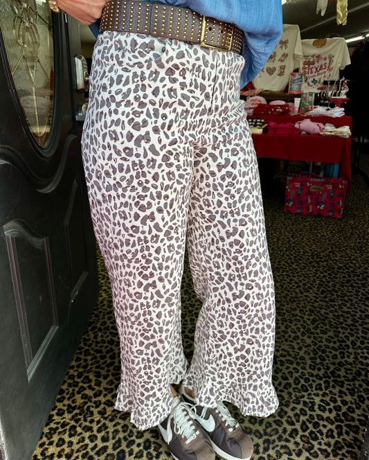 Crop Leopard Ruffle Pant