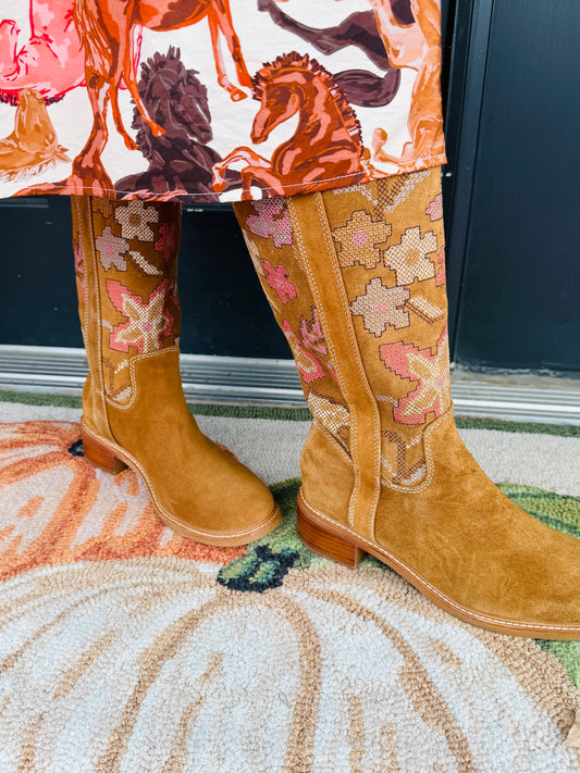 Taryn Brown Boots W/Emb