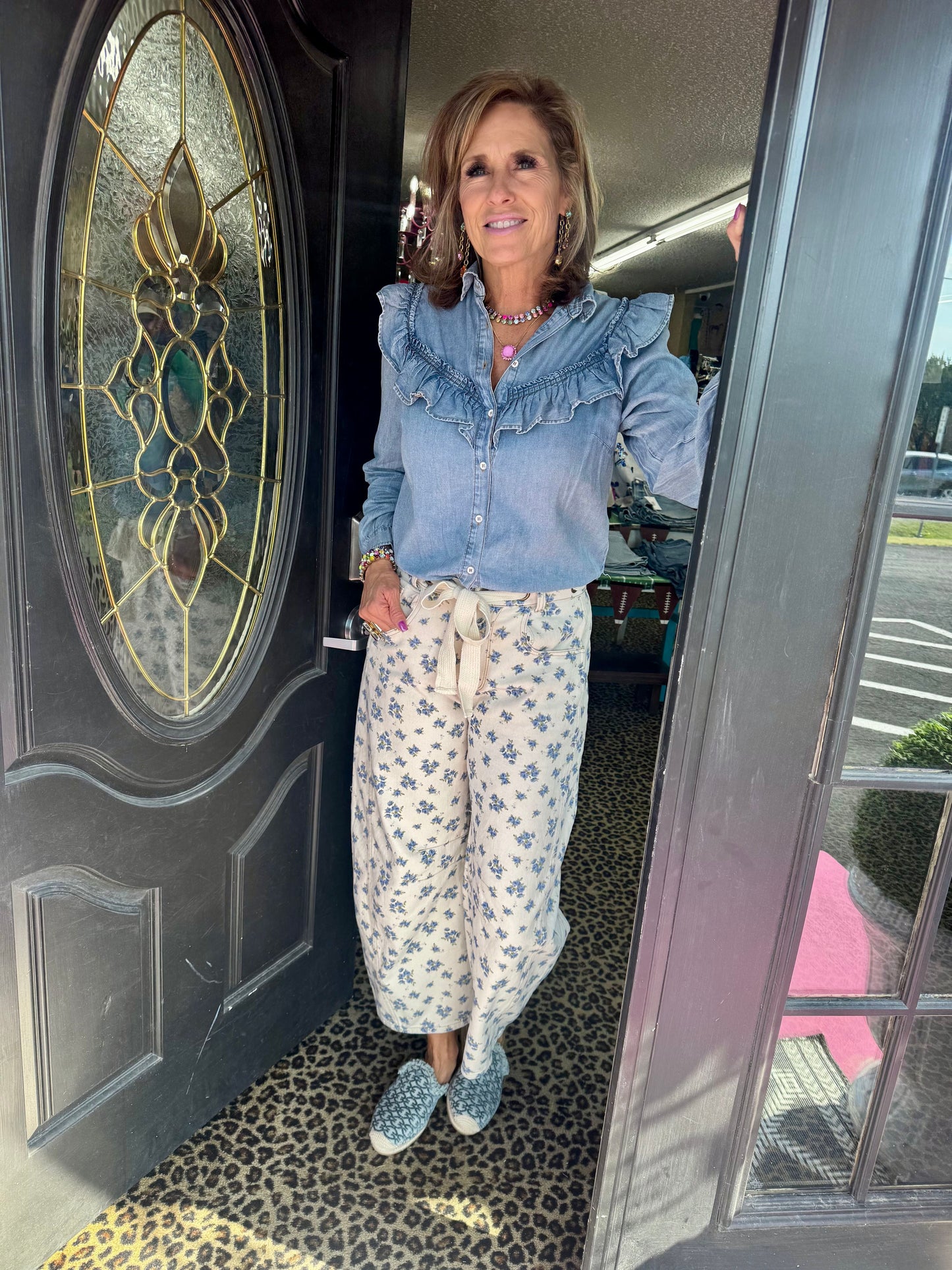 Cream Blue Floral Tie Denim Pant