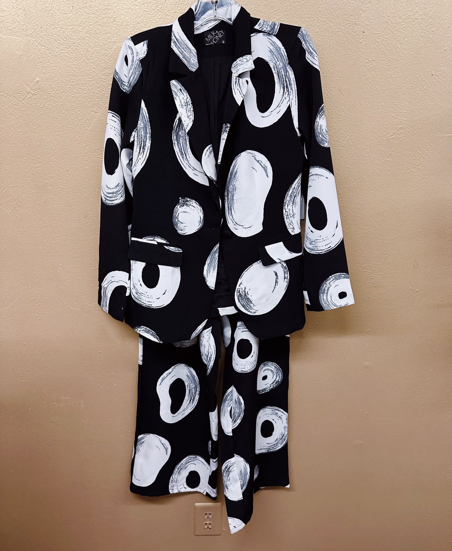 Black White Printed Pant Set