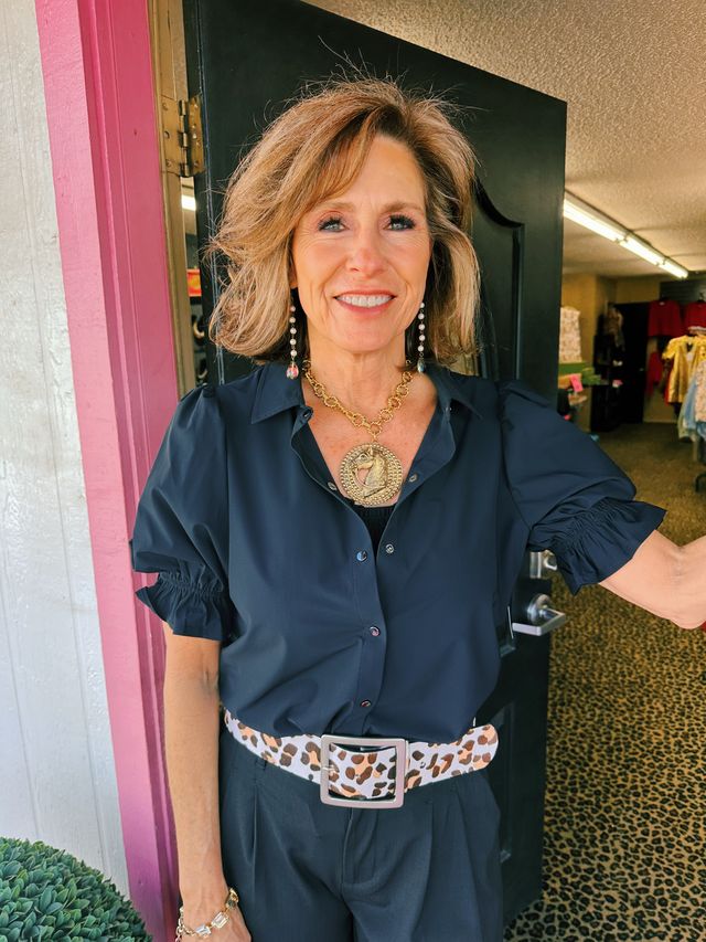 Black Elbow Puff Sleeve Top