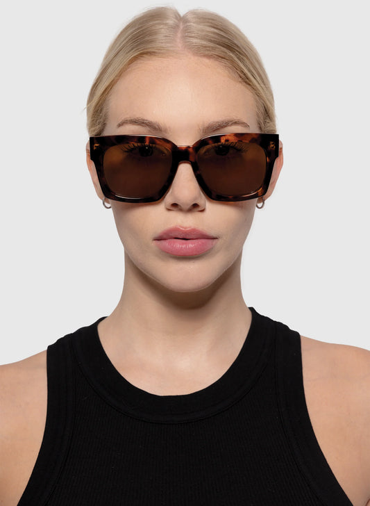 Alba Tortoise Brown