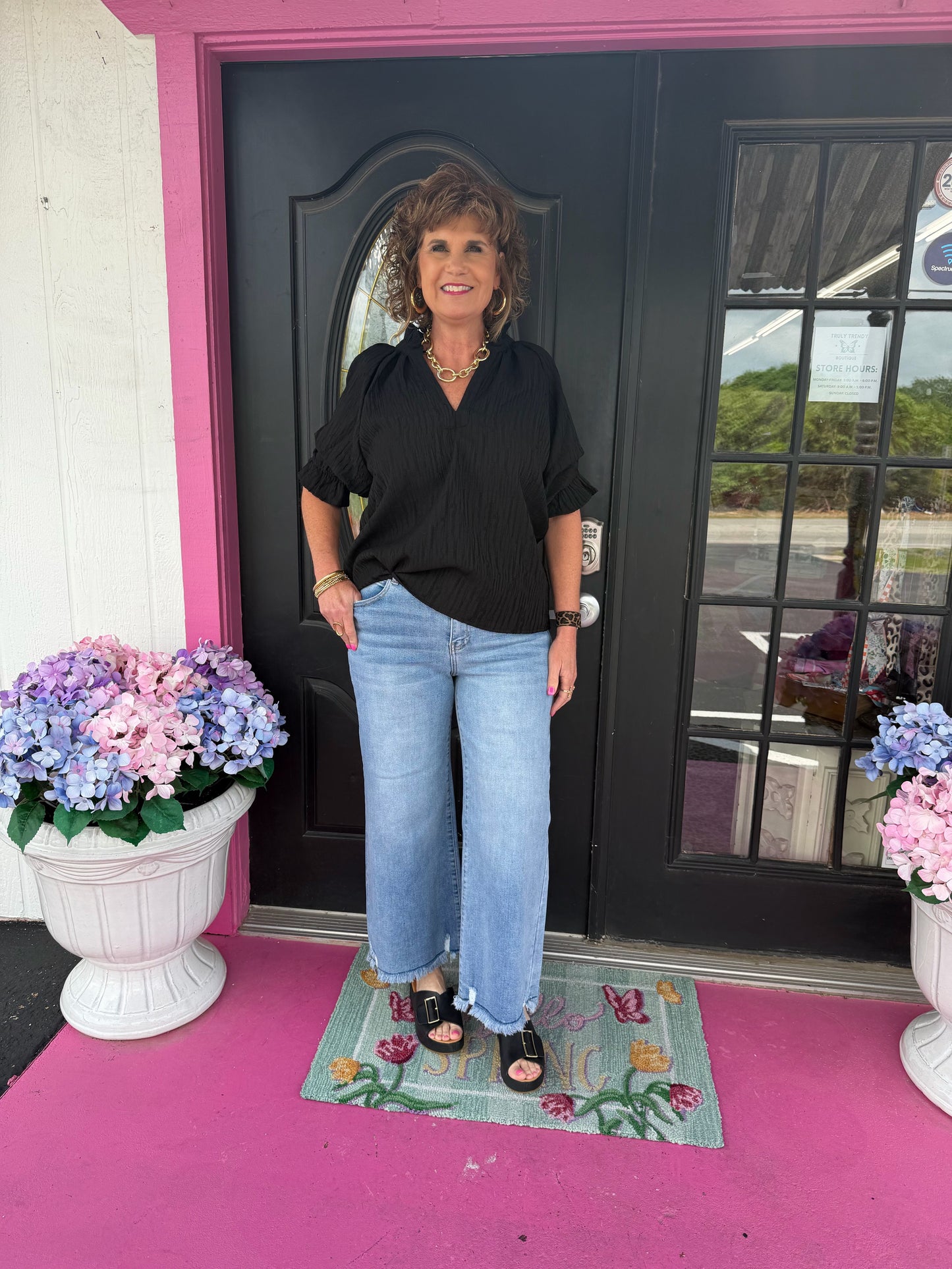 Black Raglan Puff Slv Top