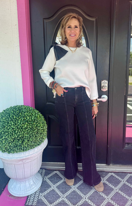 White Finley Top with Black Bow
