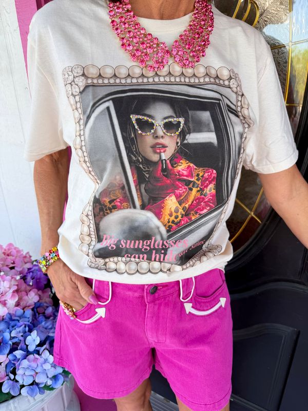 Big Sunglasses Tee