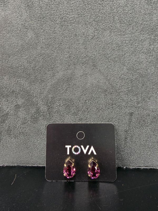 Lumi Teardrop Stone Earring