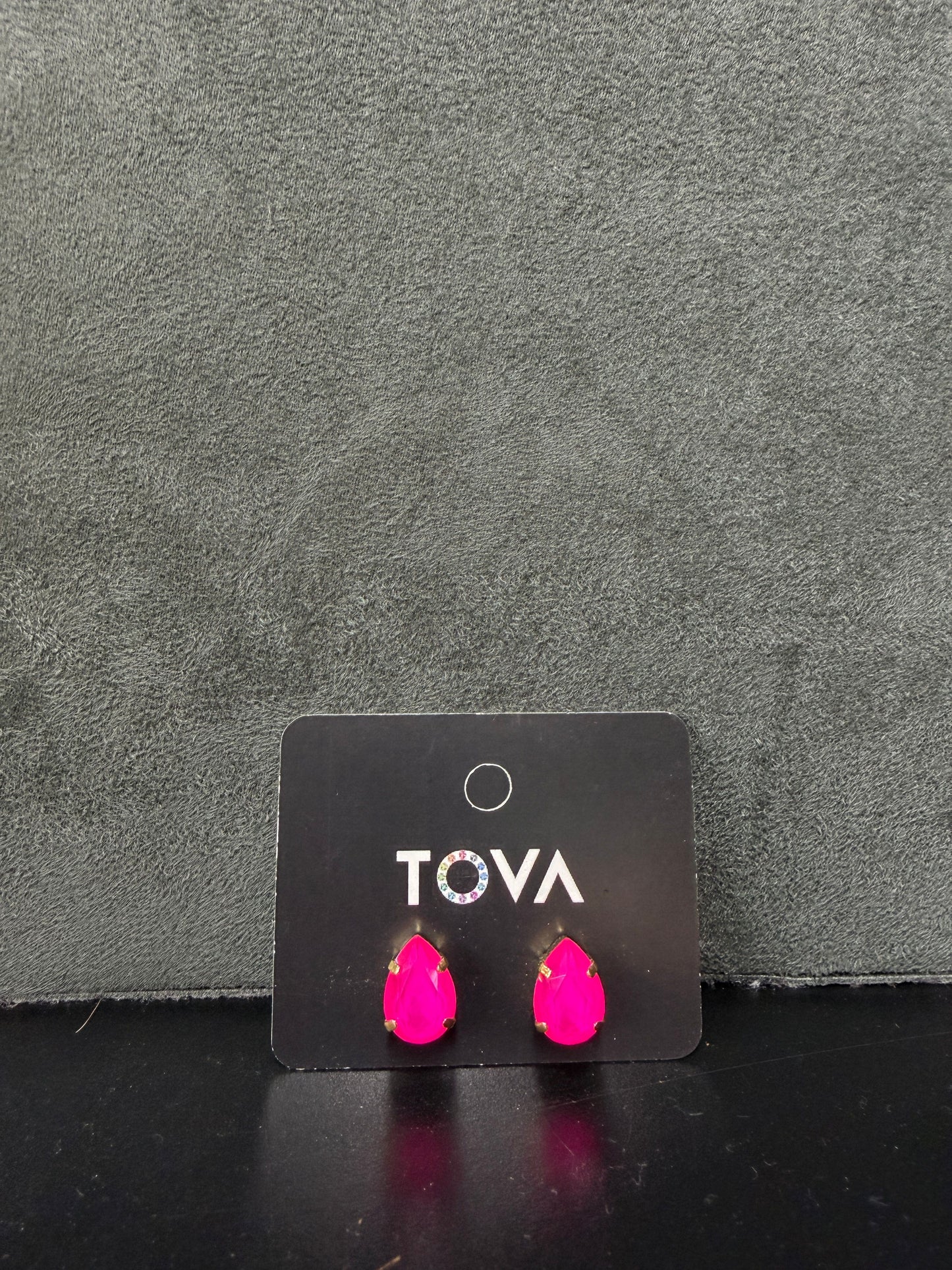 Lumi Teardrop Stone Earring